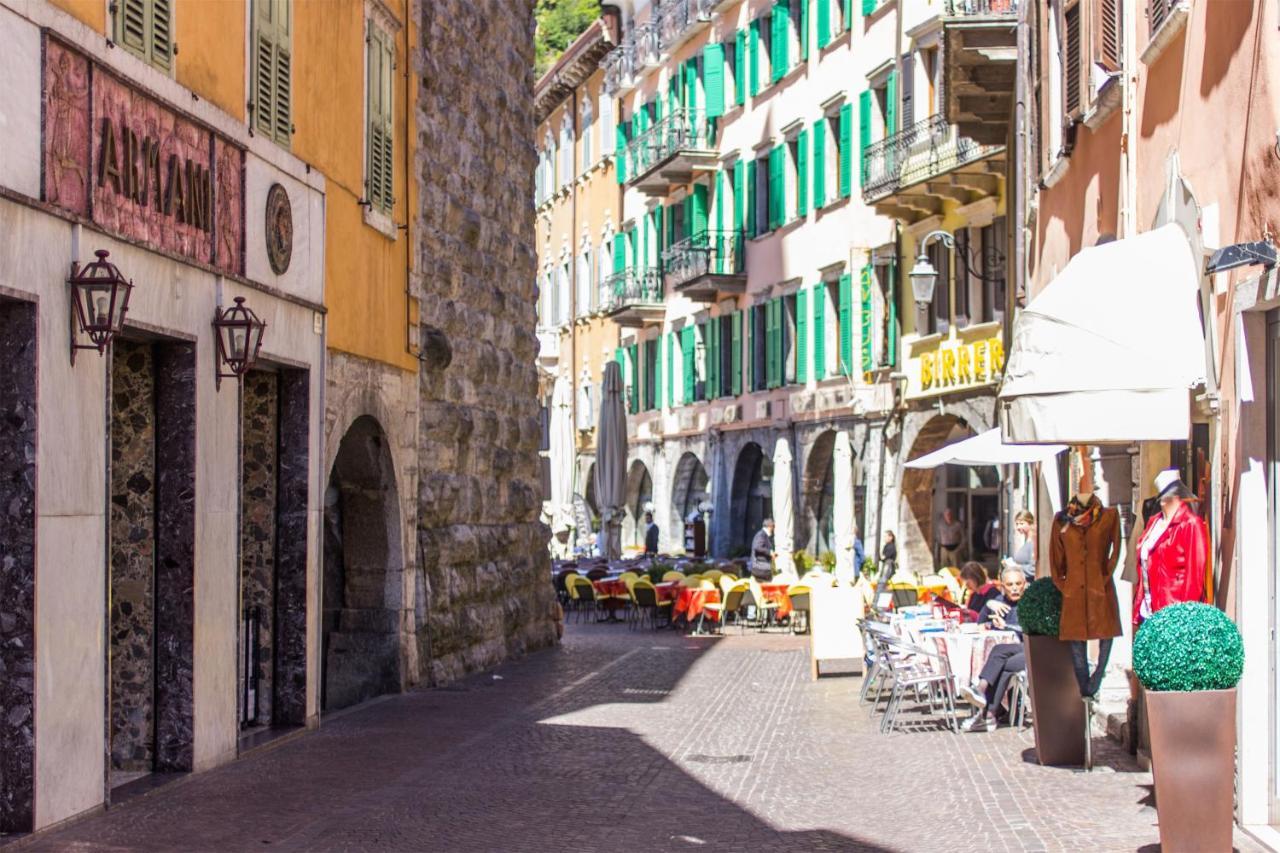 Ferienwohnung Casa Anna Riva del Garda Exterior foto